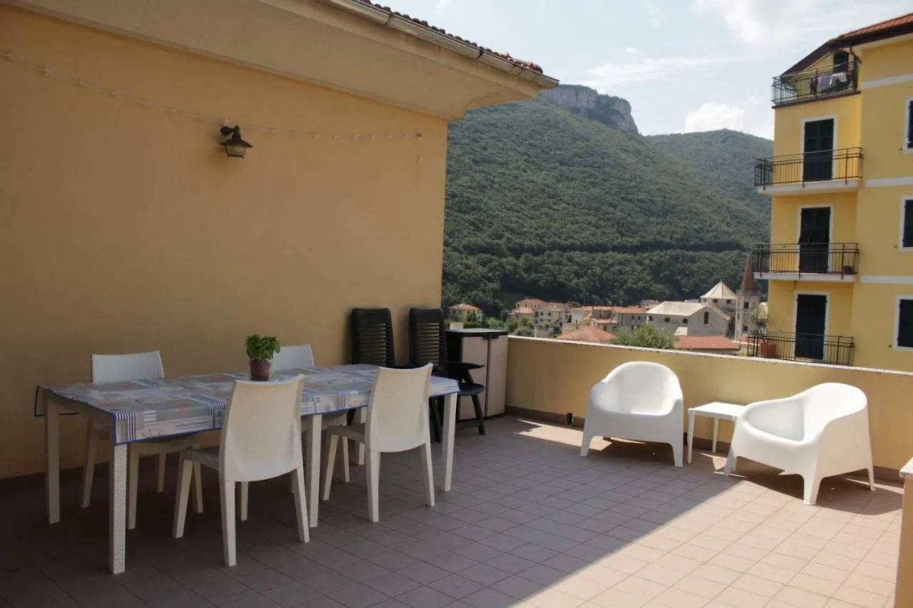 Piccolo Attico Sul Borgo Apartment Finale Ligure Italy