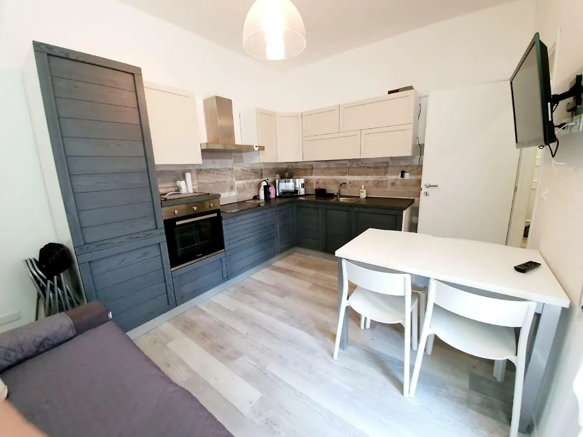 Piccolo Attico Sul Borgo Apartment Finale Ligure