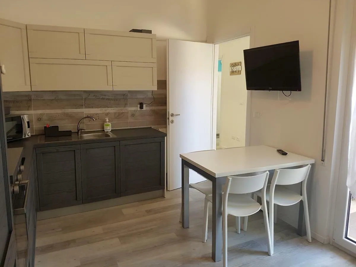Piccolo Attico Sul Borgo Apartment Finale Ligure Italy