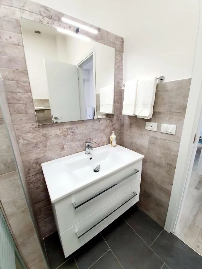 Piccolo Attico Sul Borgo Apartment Finale Ligure 0*,